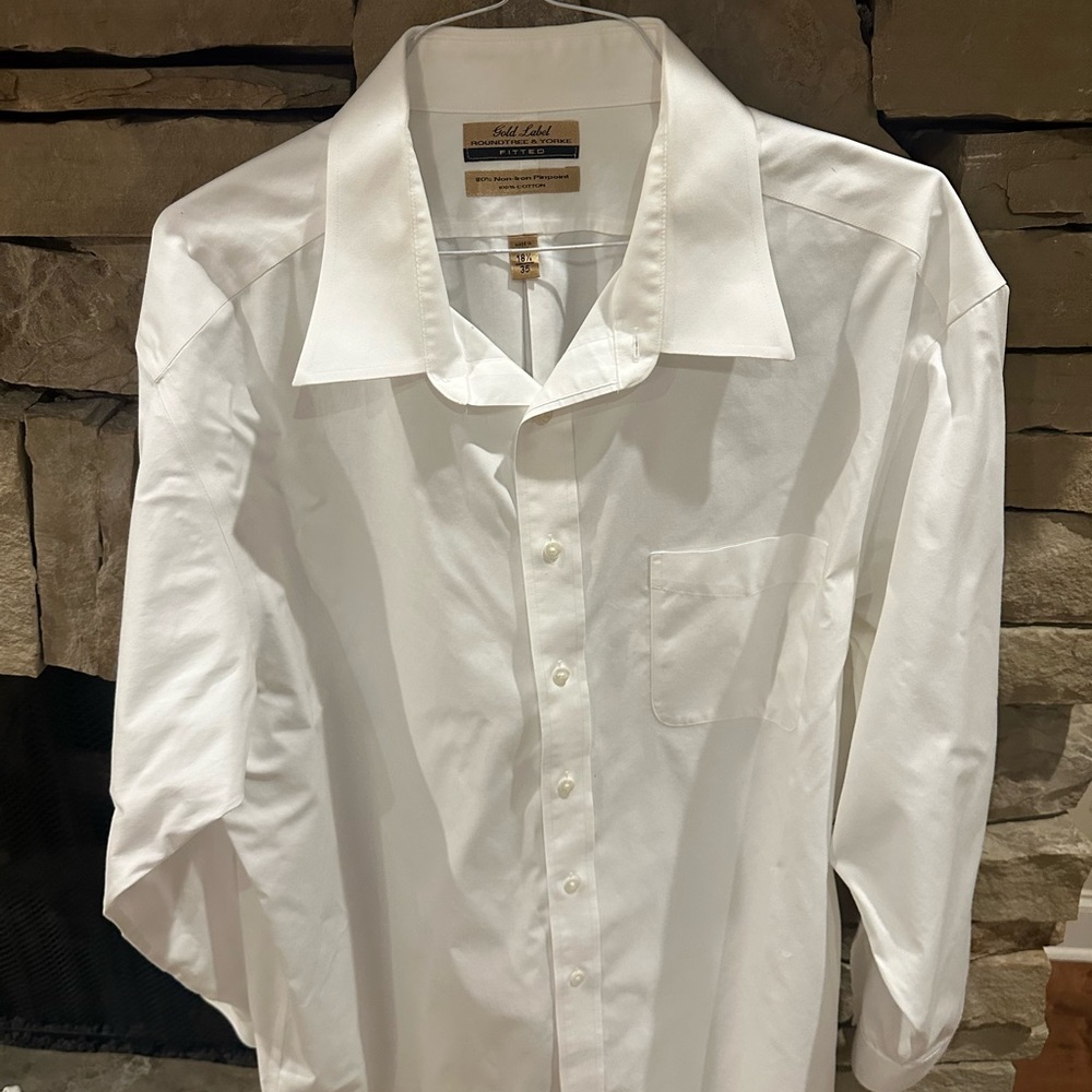 Roundtree & Yorke Gold Label Crisp White Dress Shirt